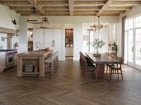 Durable Concrete and Block Wall Construction for Commercial Properties