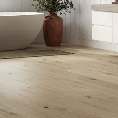 TIMBERPLUS® HARDWOOD TimberPlus® Color: Natural